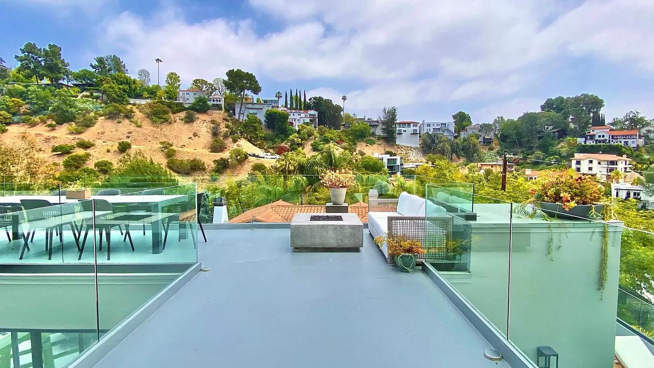 Photo of Outdoor in Hollywood Dell