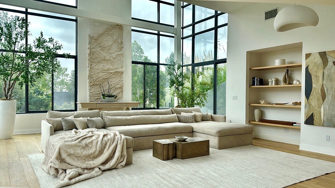 Photo of Livingroom in Hollywood Dell