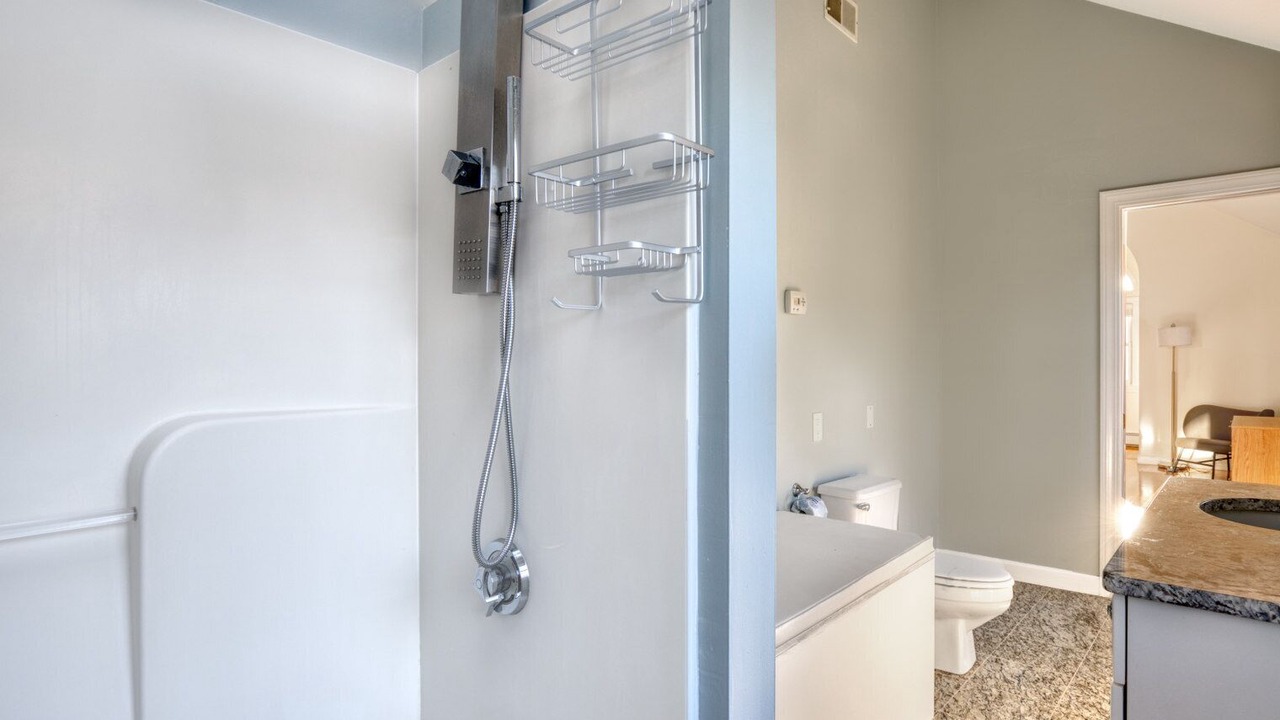 Photo of Bathroom in Wollaston