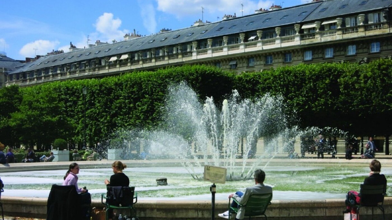 Photo of Others in 2nd Arrondissement