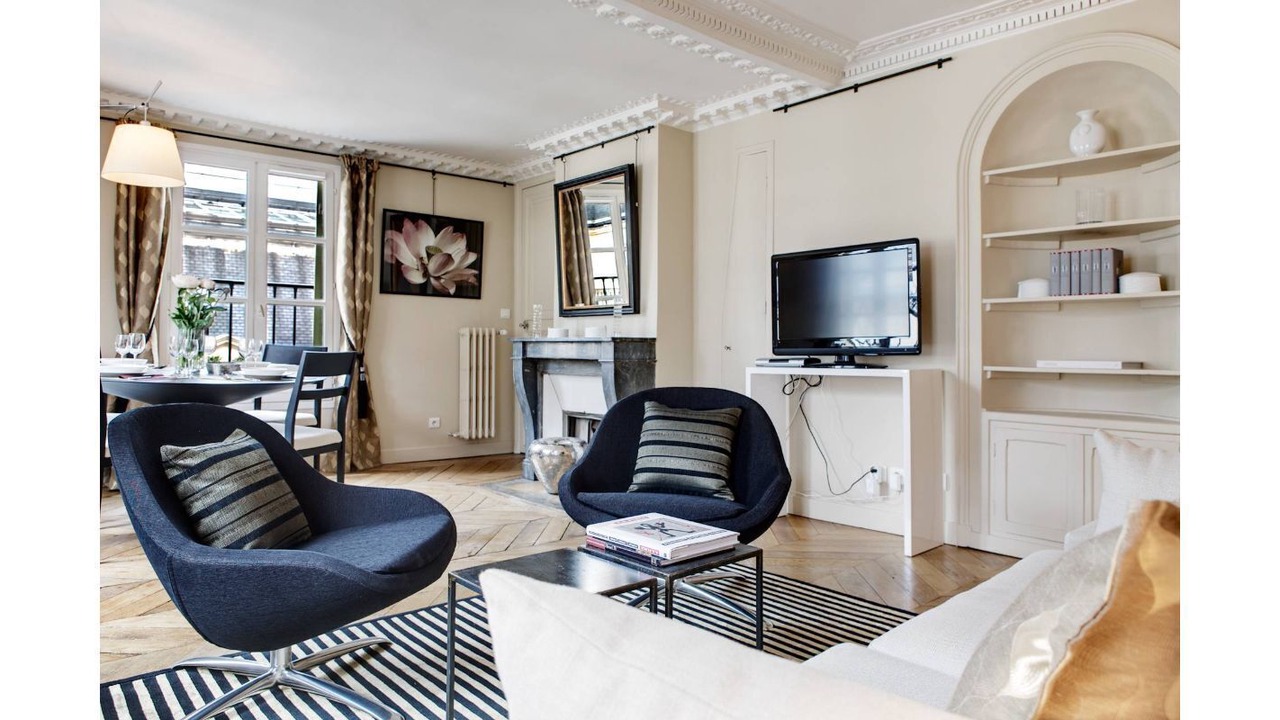 Photo of Livingroom in 2nd Arrondissement
