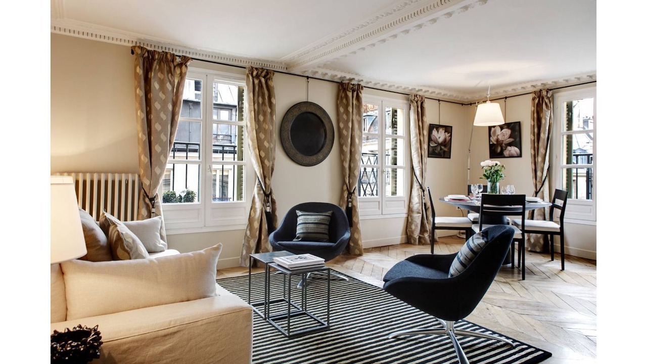 Photo of Livingroom in 2nd Arrondissement