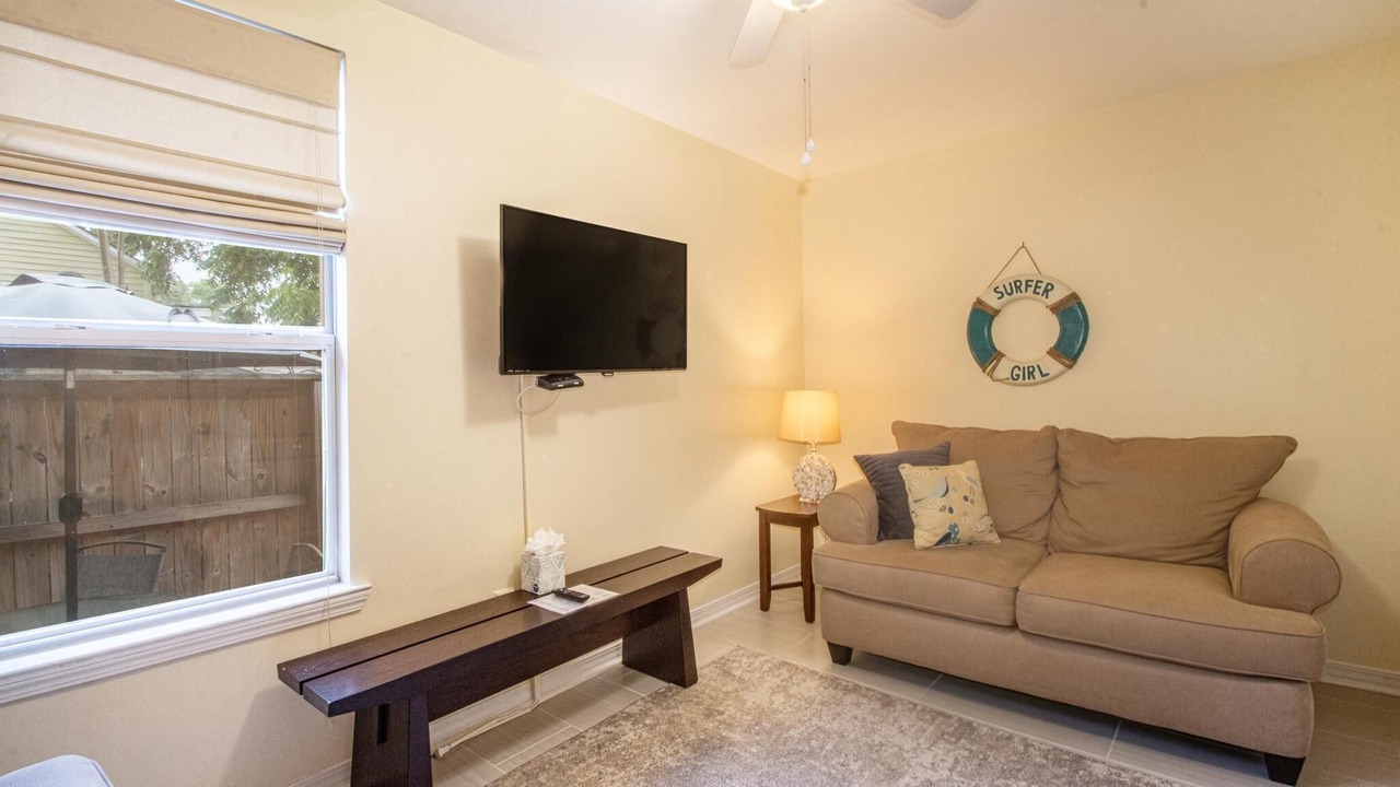 Photo of Livingroom in Biloxi