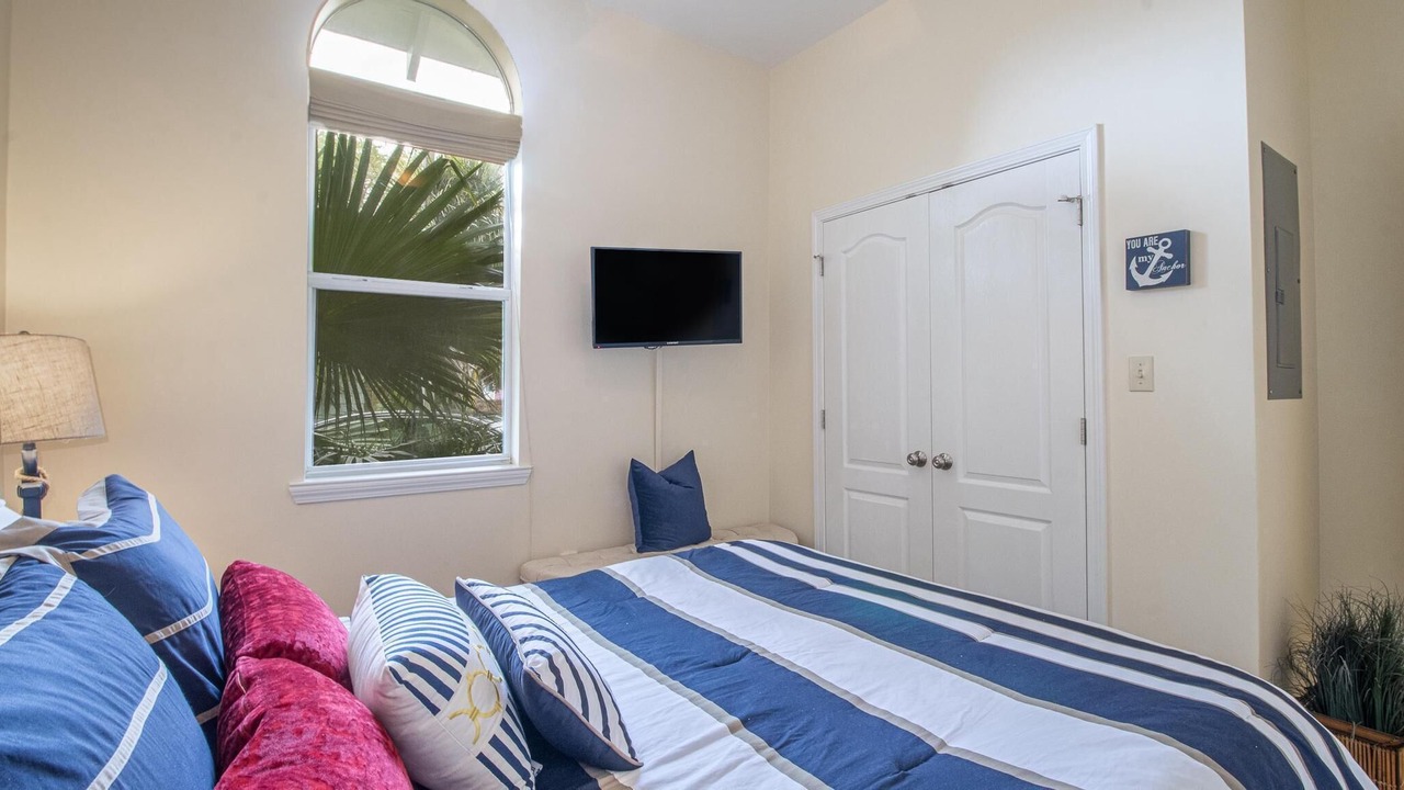 Photo of Bedroom in Biloxi