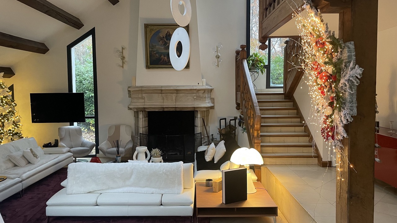 Photo of Livingroom in Lamorlaye
