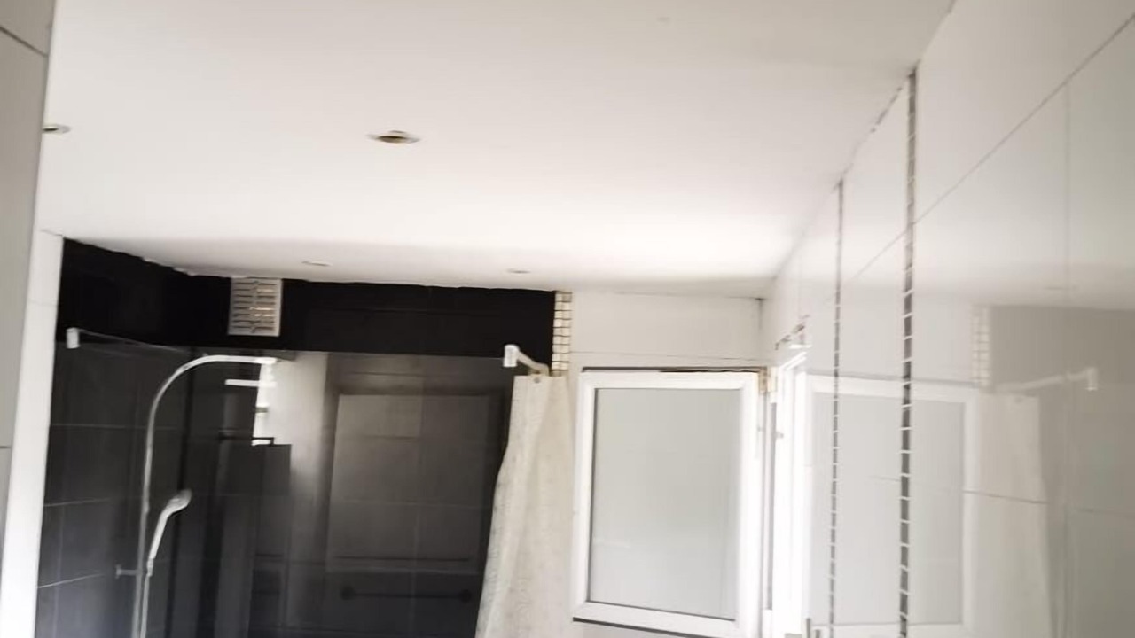 Photo of Bathroom in Le Blanc-Mesnil