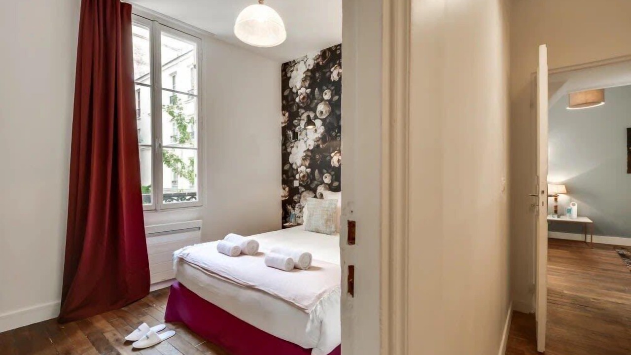 Photo of Bedroom in Notre-Dame-des-Champs