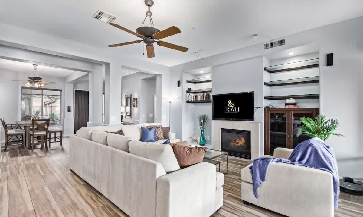 Photo of Livingroom in Paloma Paseo