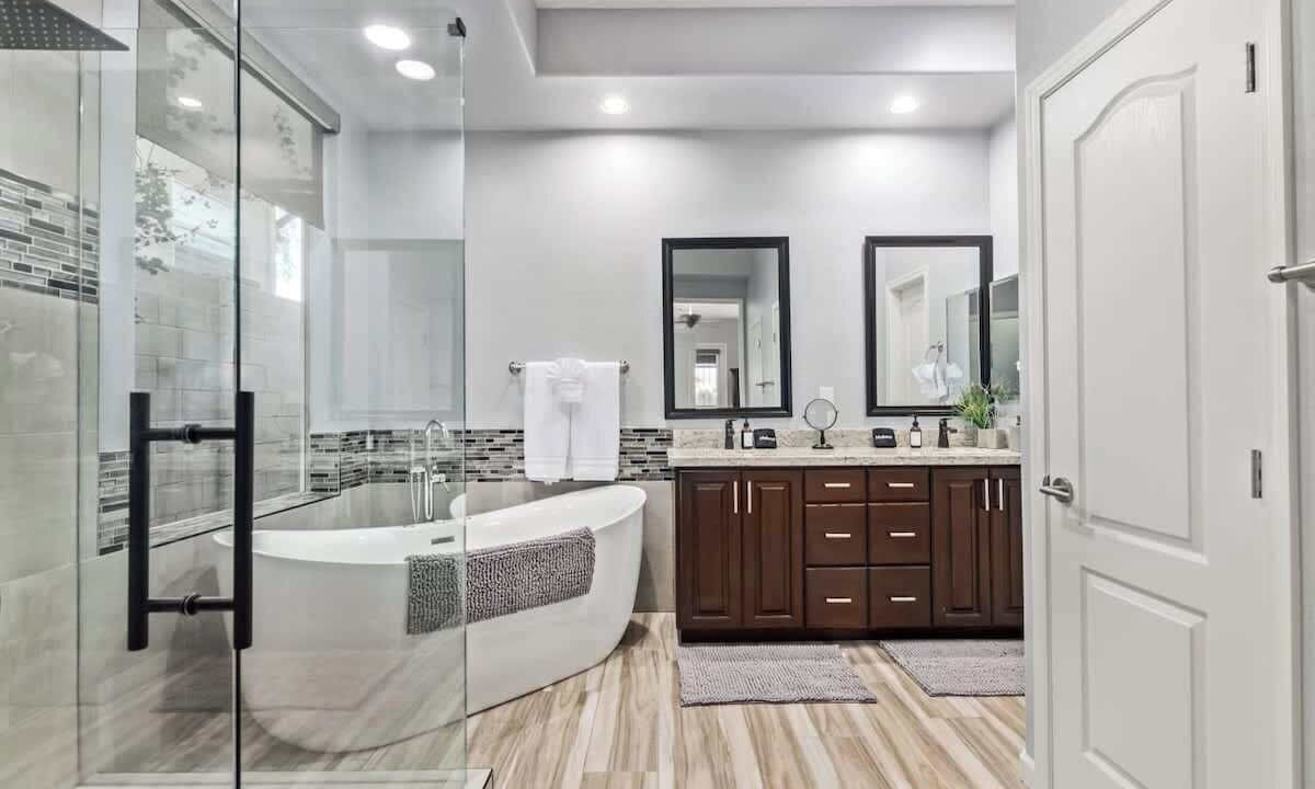 Photo of Bathroom in Paloma Paseo