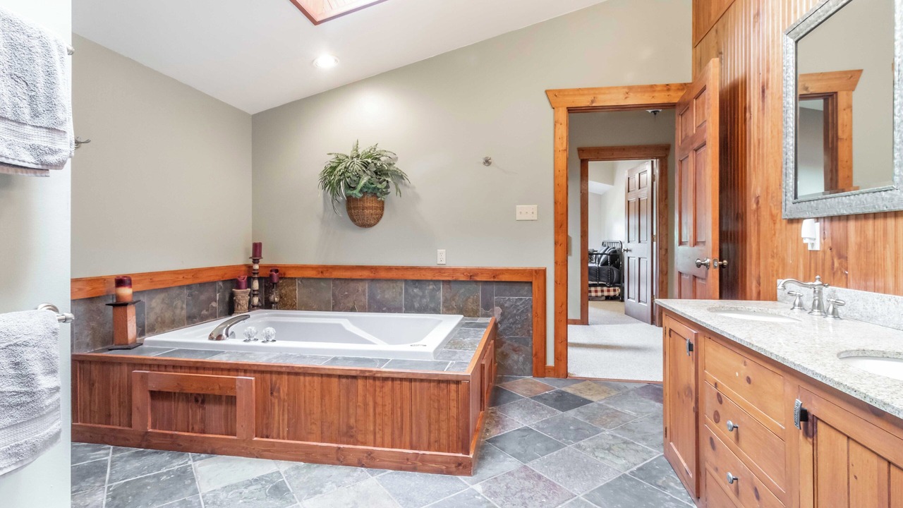 Photo of Bathroom in Friendship