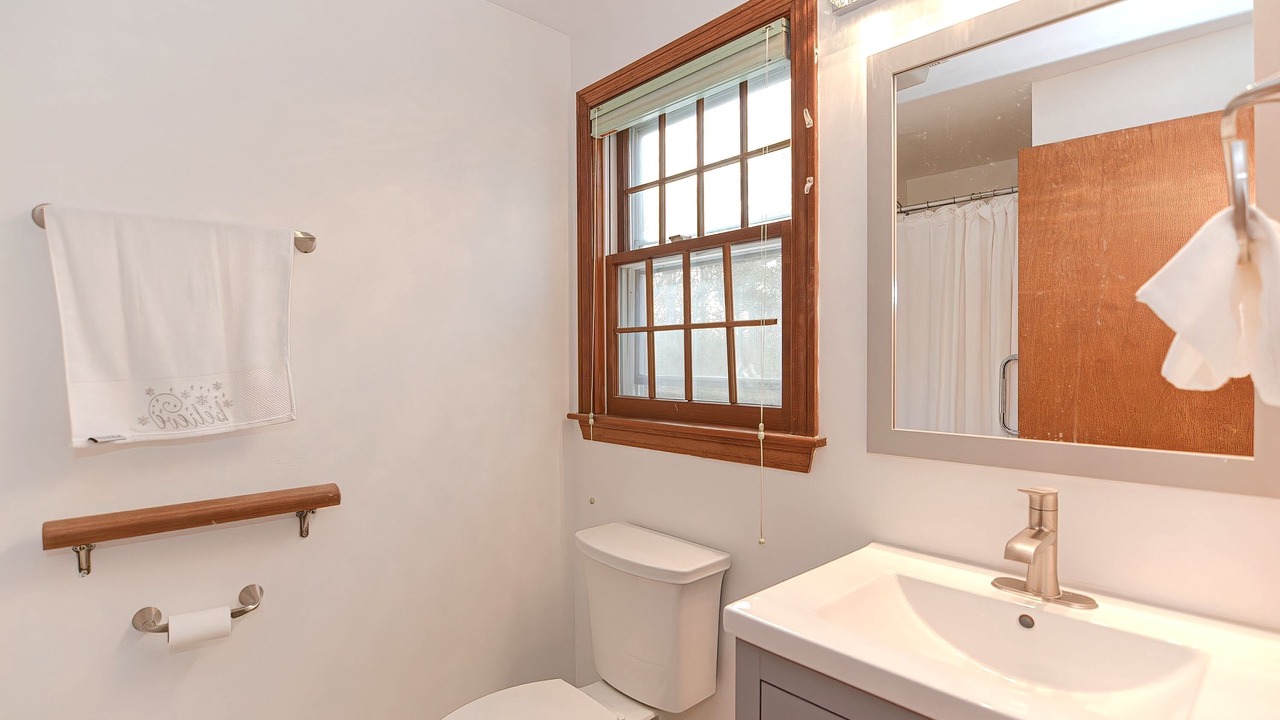Photo of Bathroom in East Harwich