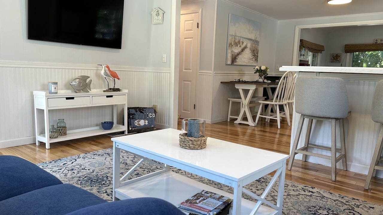 Photo of Livingroom in Bonnet Shores
