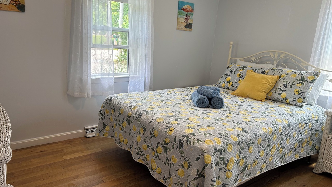 Photo of Bedroom in Bonnet Shores