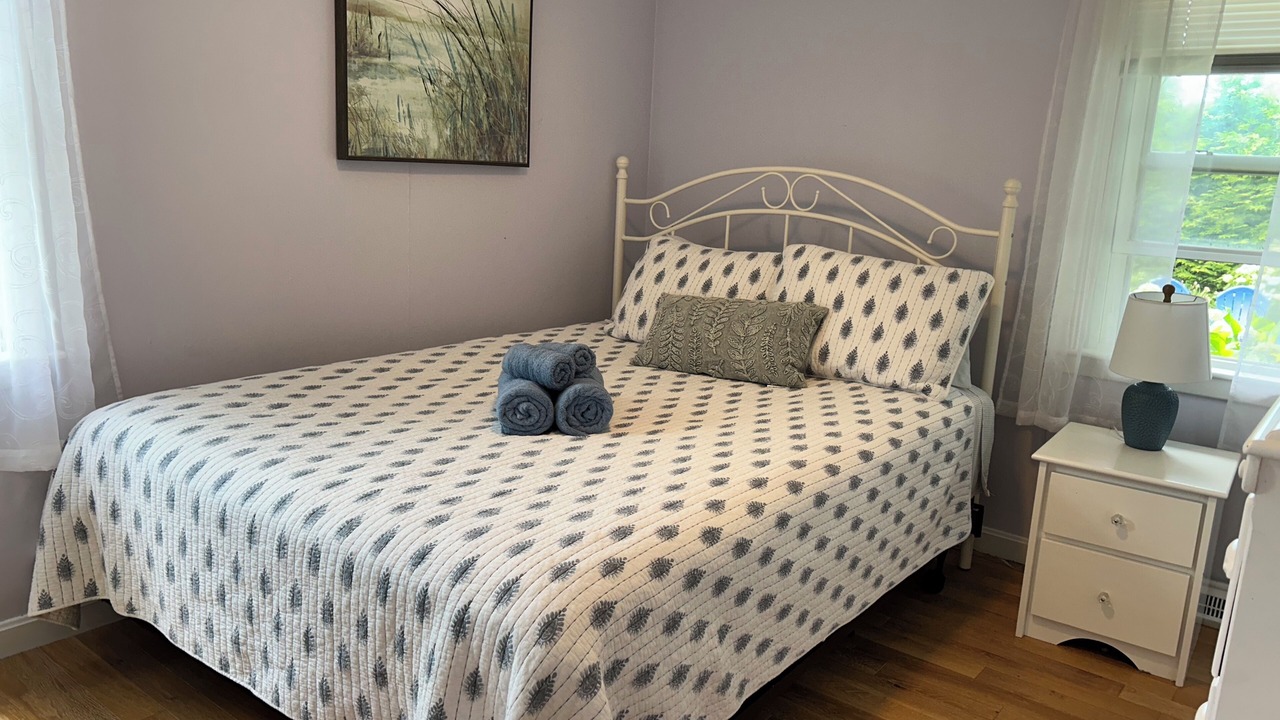 Photo of Bedroom in Bonnet Shores