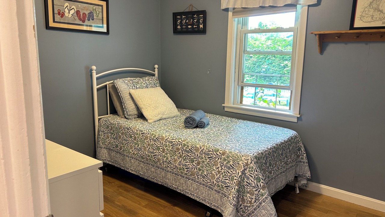 Photo of Bedroom in Bonnet Shores