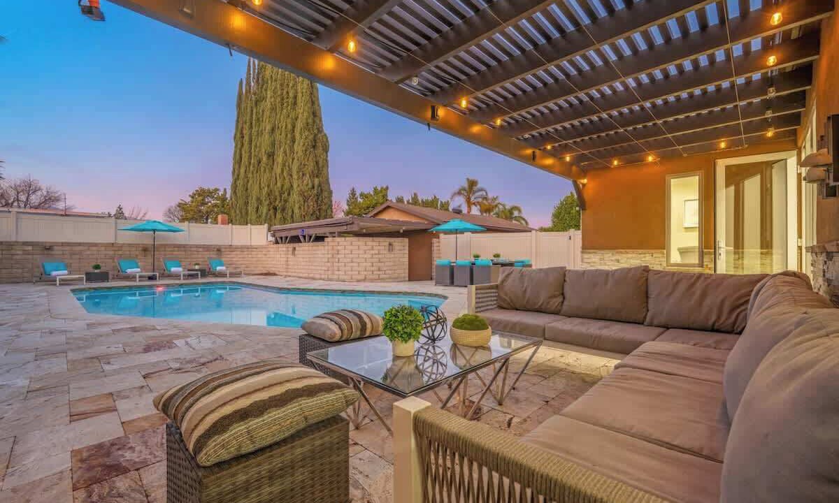 Photo of Outdoor in Northridge