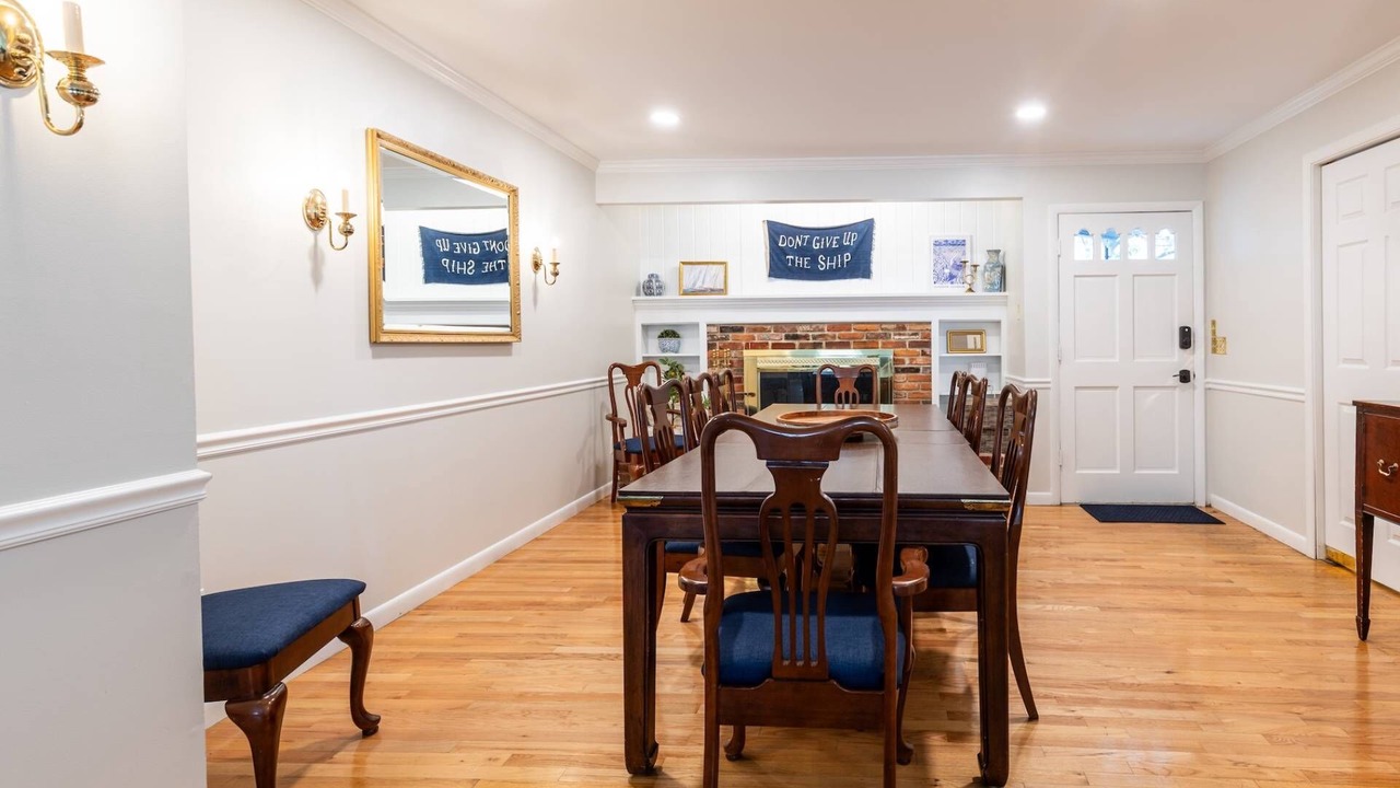 Photo of Bedroom in Historic District