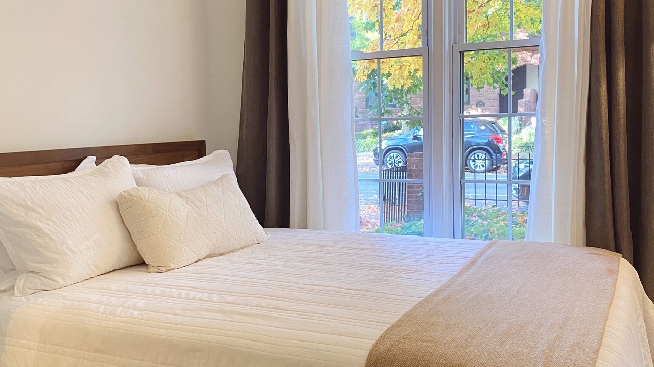 Photo of Bedroom in Stanton Park