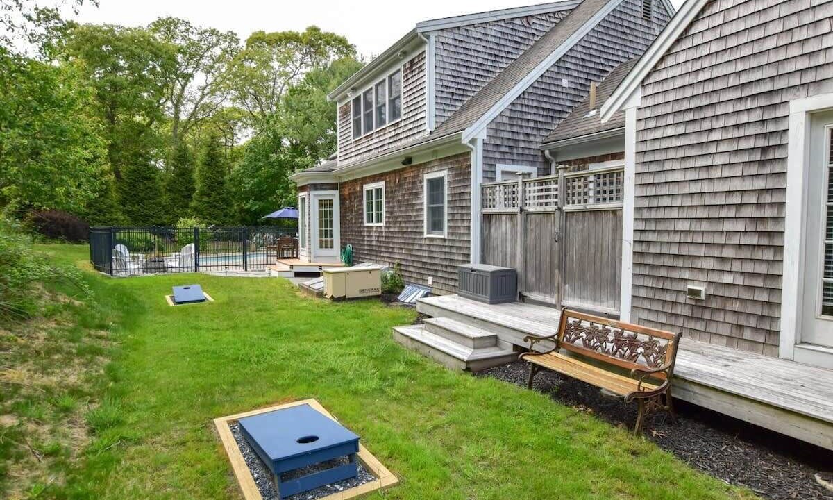 Photo of Patio Balcony in West Brewster