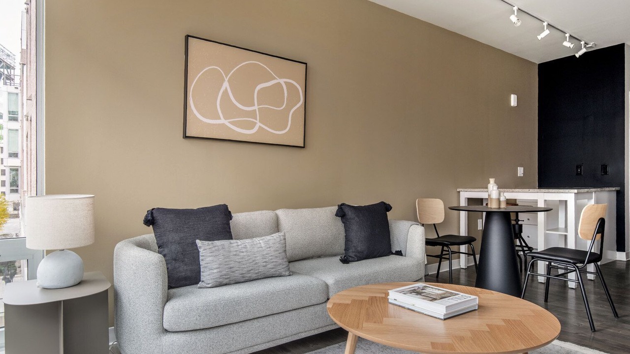 Photo of Livingroom in East Cambridge