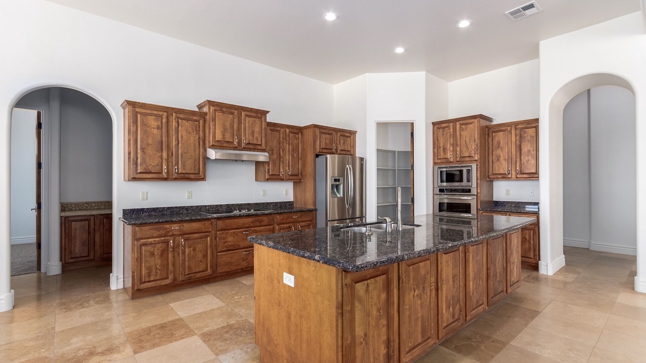 Photo of Kitchen in Rio Verde Foothills