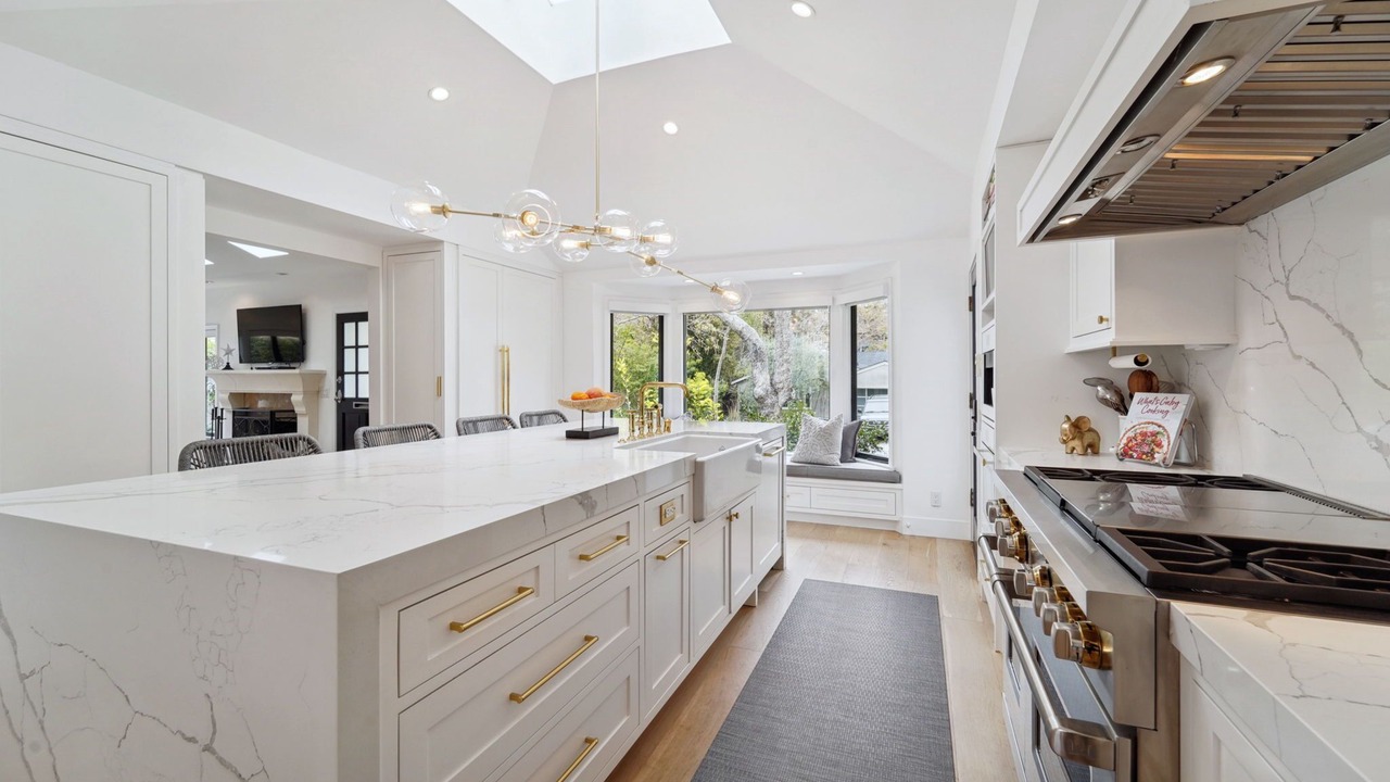 Photo of Others in Pacific Palisades