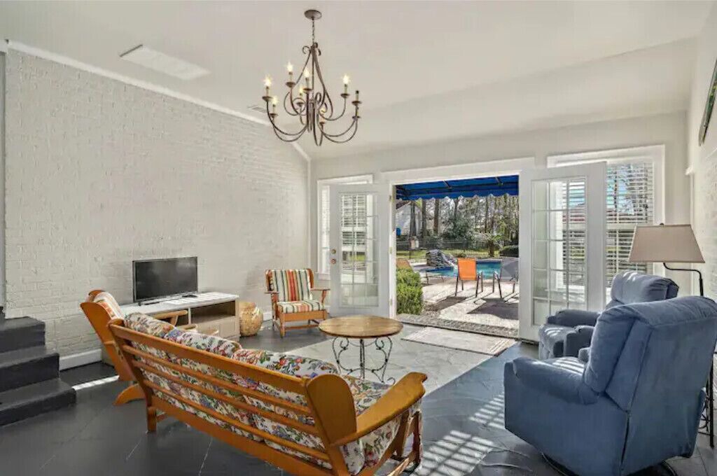 Photo of Livingroom in Mobile