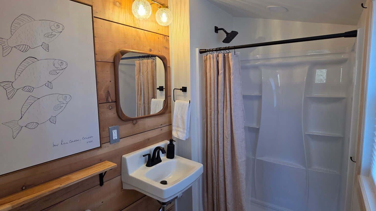 Photo of Bathroom in Aitkin