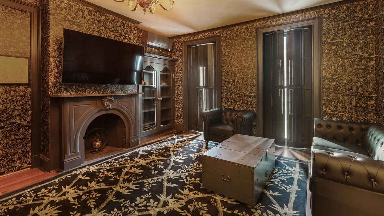Photo of Livingroom in Adamstown