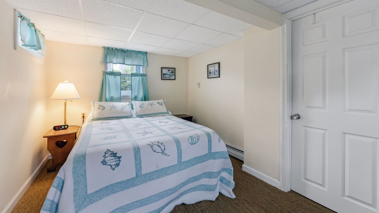 Photo of Bedroom in Sagamore Beach