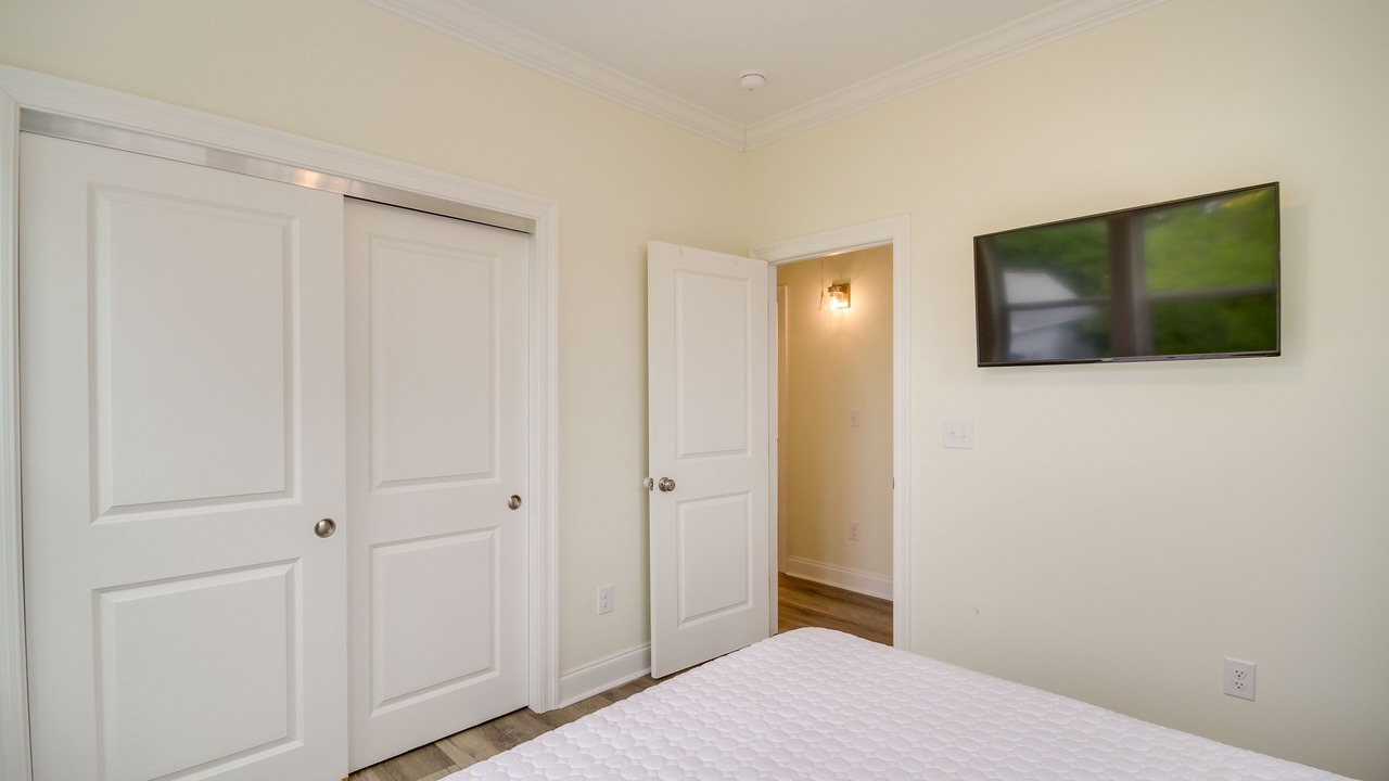 Photo of Bedroom in Waveland