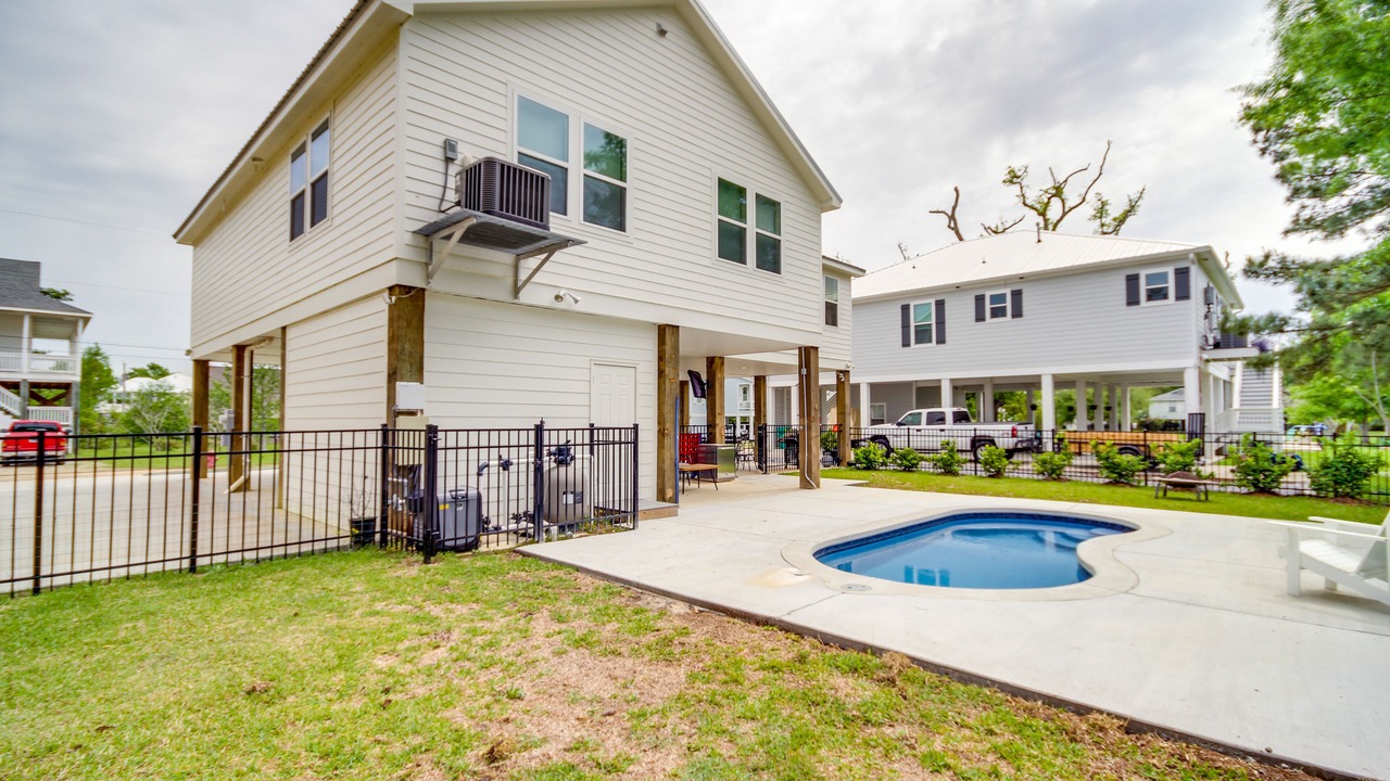 Photo of Outdoor in Waveland