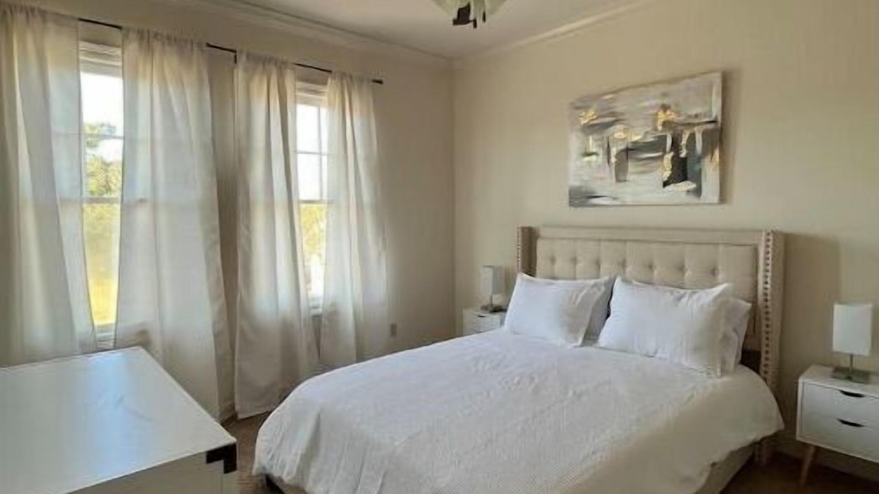 Photo of Bedroom in Milton