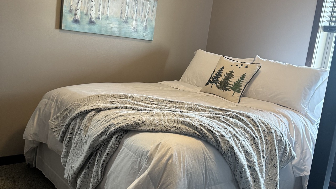 Photo of Bedroom in Wisconsin Dells