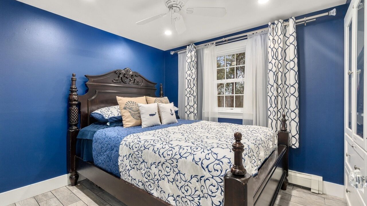 Photo of Bedroom in West Hyannisport