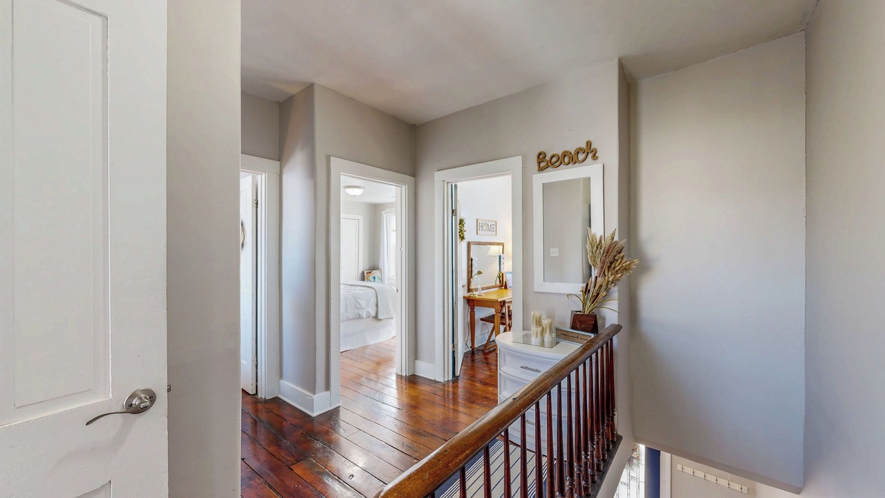 Photo of Bedroom in Lake City