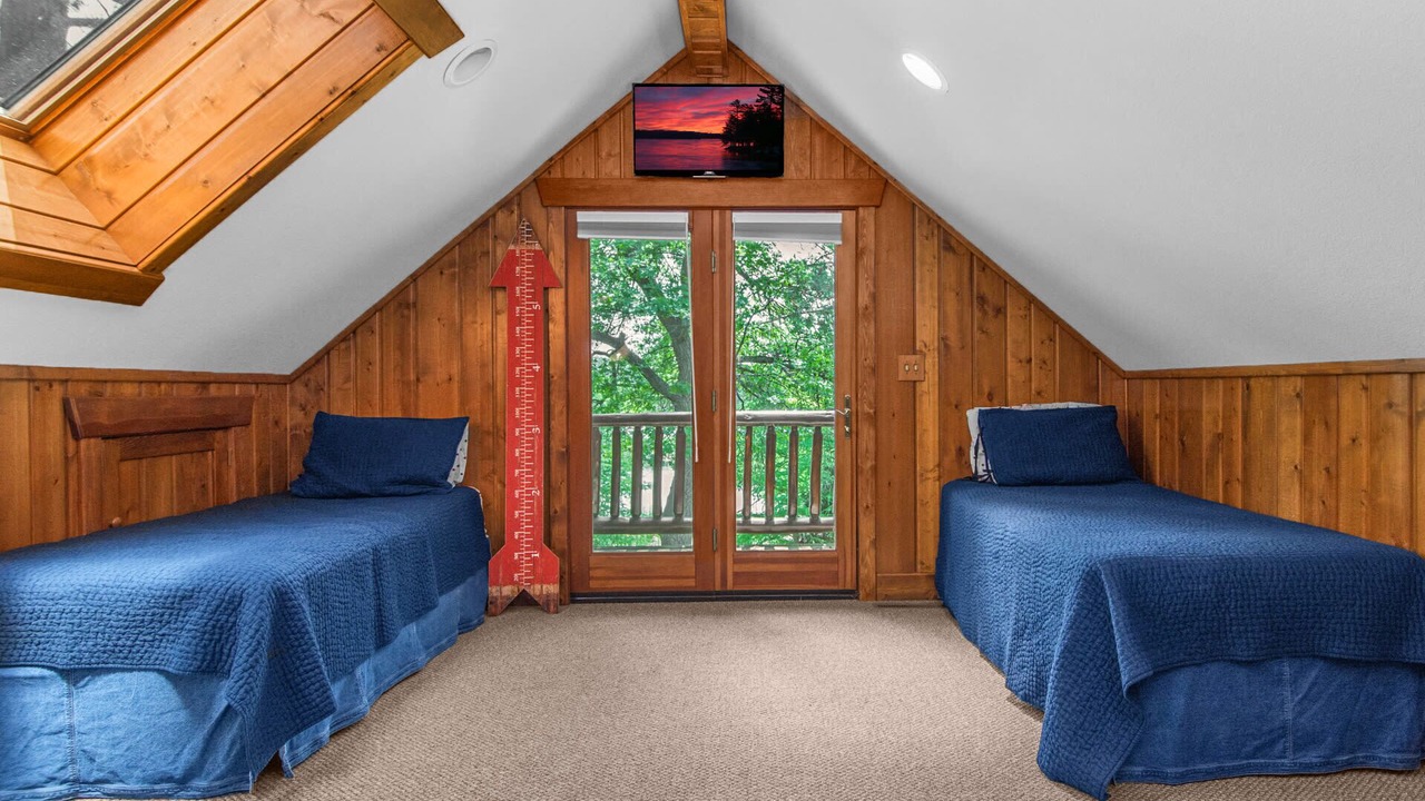 Photo of Bedroom in Crosslake