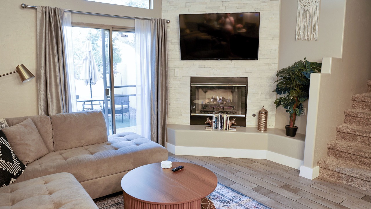 Photo of Livingroom in Central Scottsdale