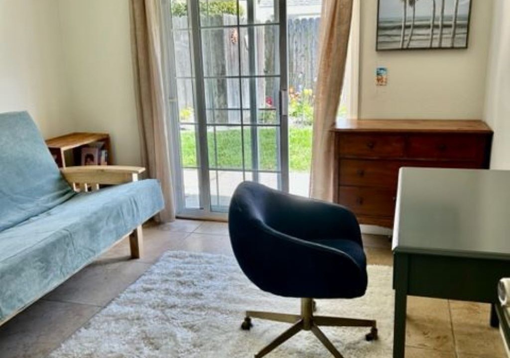 Photo of Livingroom in Oxnard Shores
