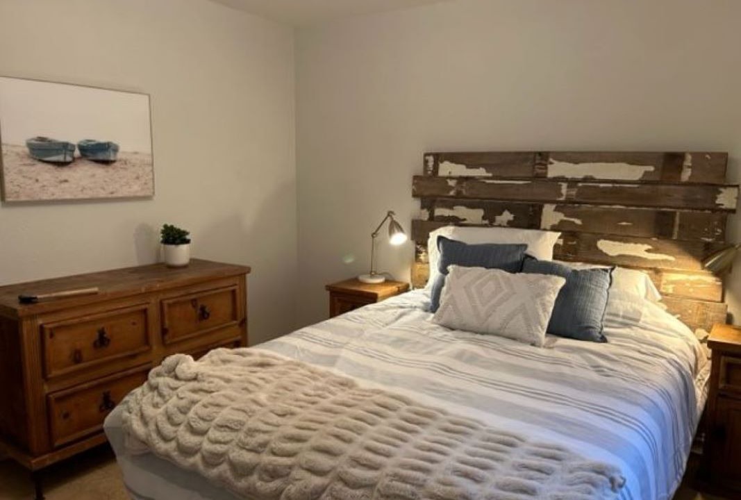 Photo of Bedroom in Oxnard Shores