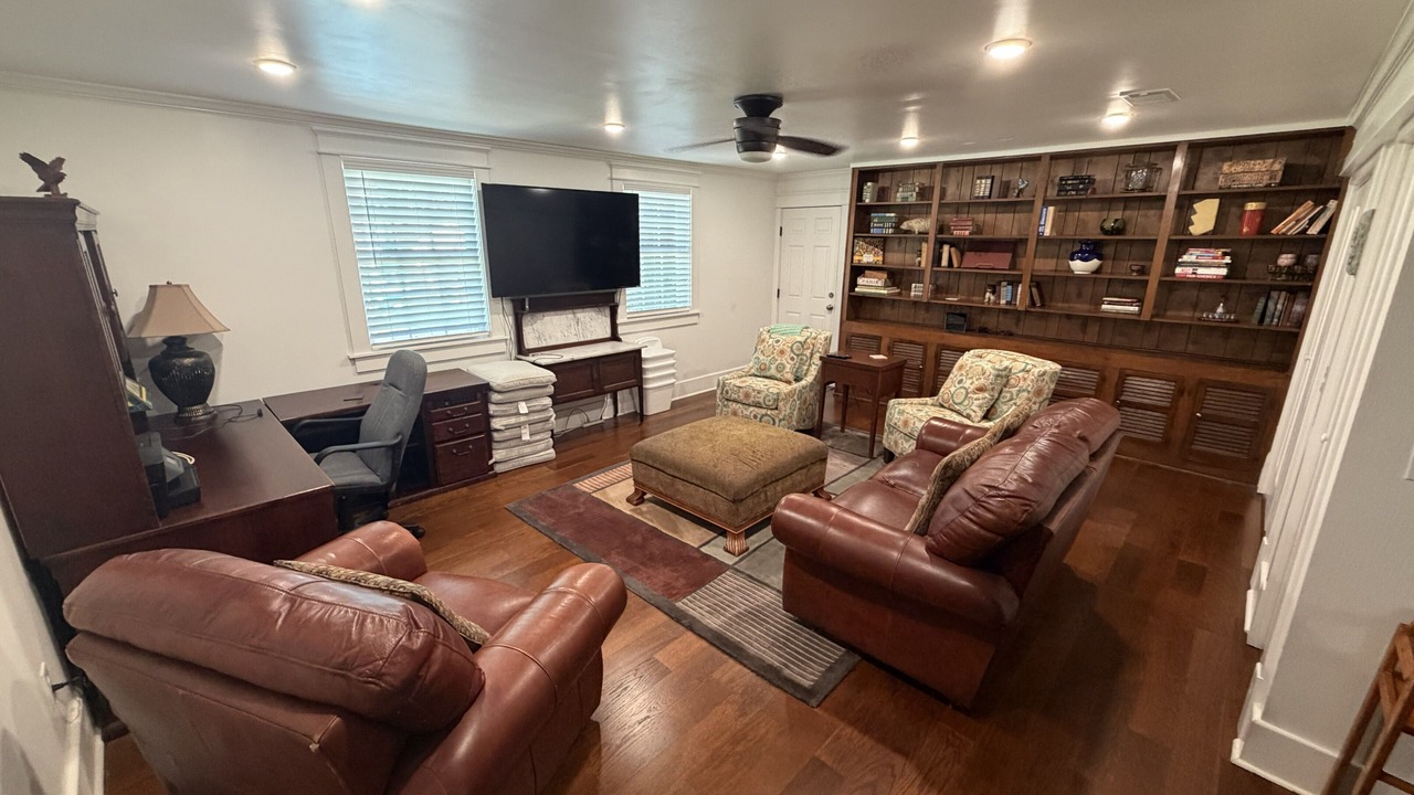 Photo of Livingroom in Hattiesburg