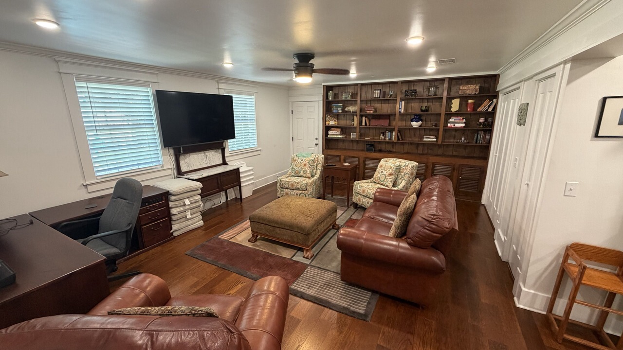 Photo of Livingroom in Hattiesburg