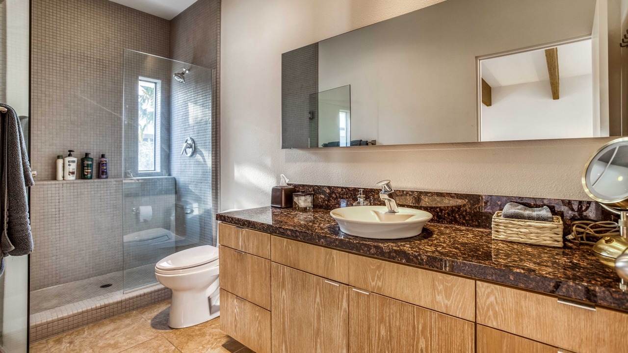 Photo of Bathroom in Baristo