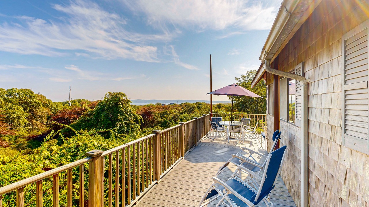 Photo of Patio Balcony in Aquinnah