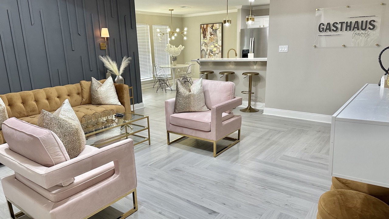 Photo of Livingroom in Gonzales