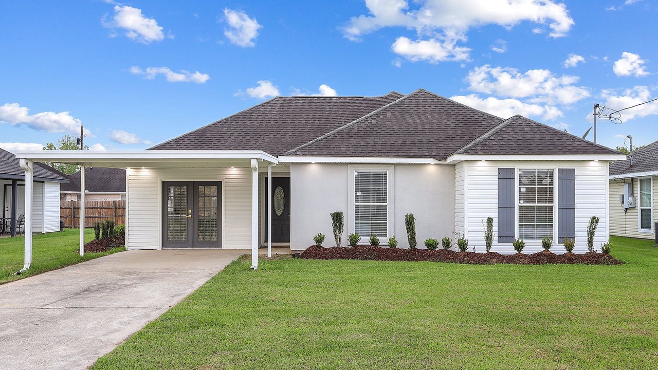 Photo of Outdoor in Gonzales