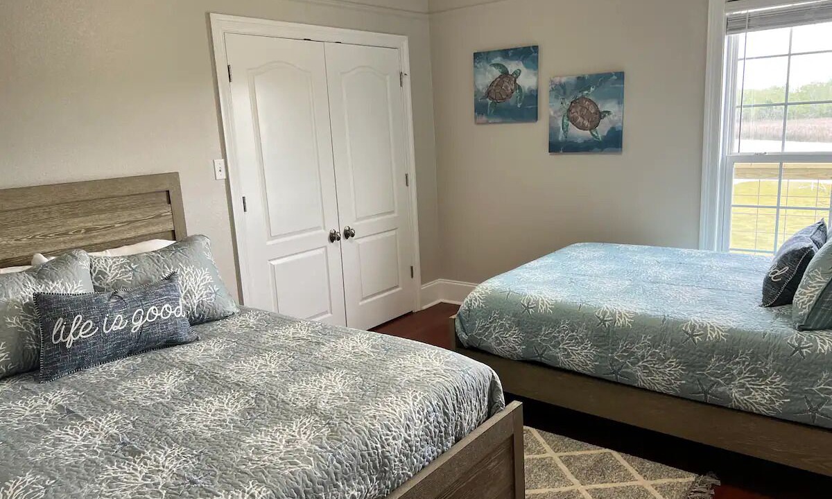 Photo of Bedroom in Shoreline Park