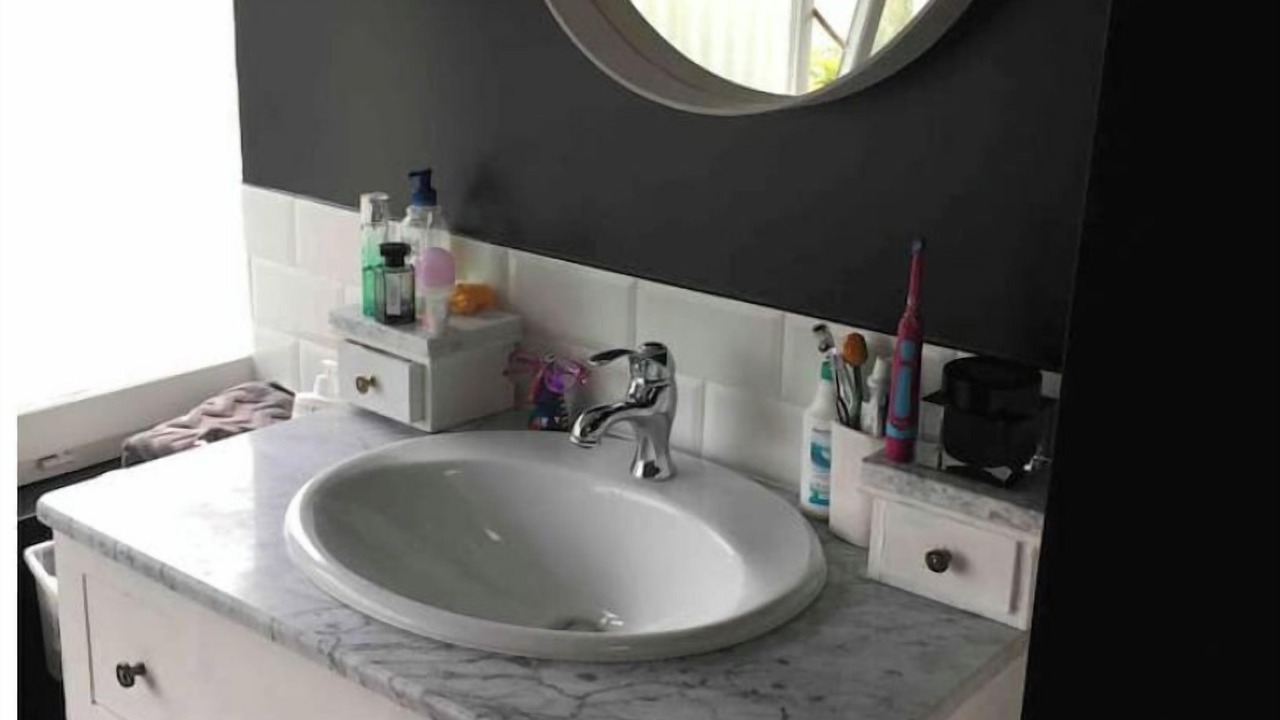Photo of Bathroom in Vanves