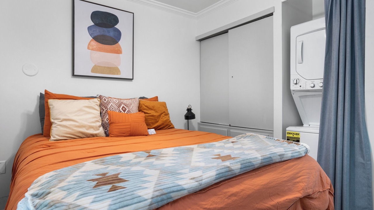 Photo of Bedroom in Ocean Springs