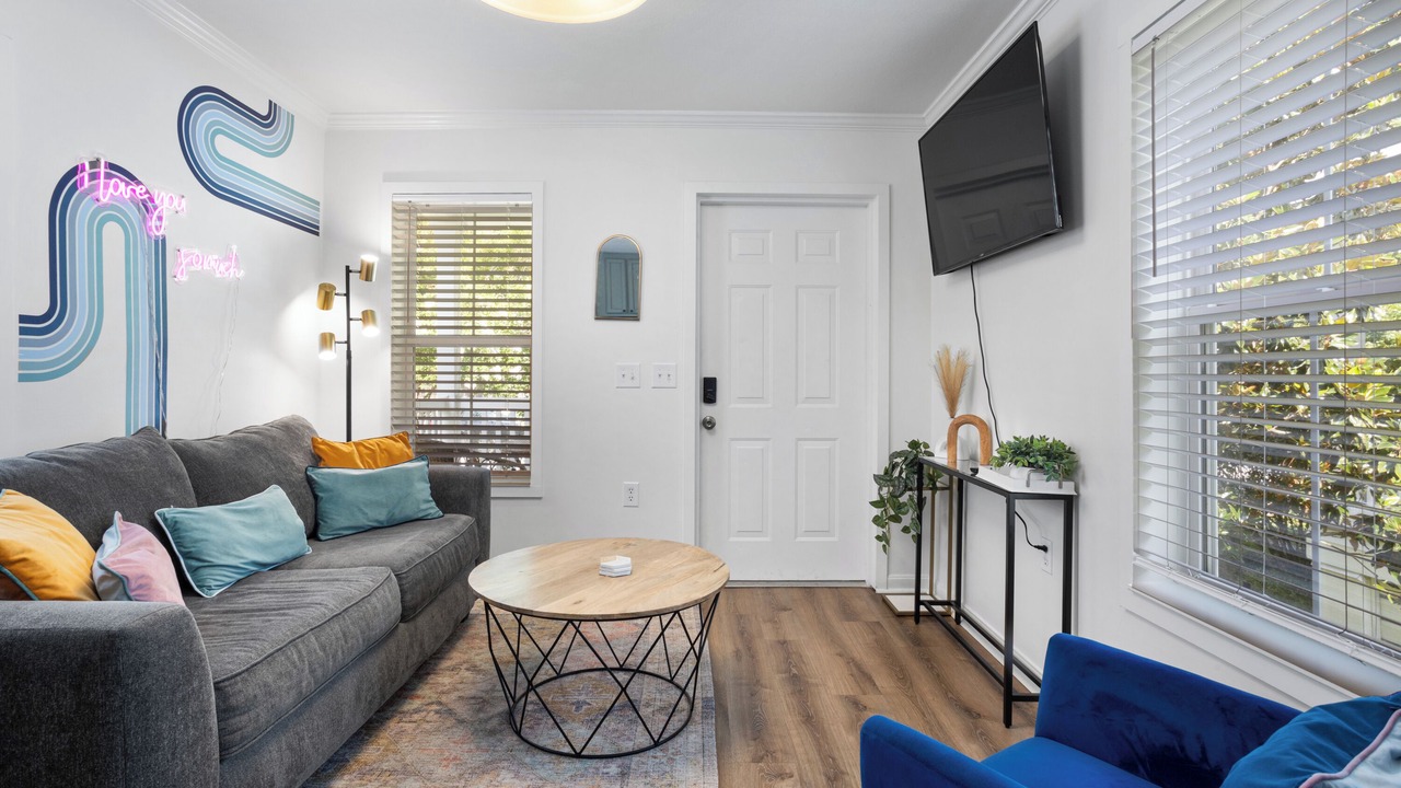 Photo of Livingroom in Ocean Springs